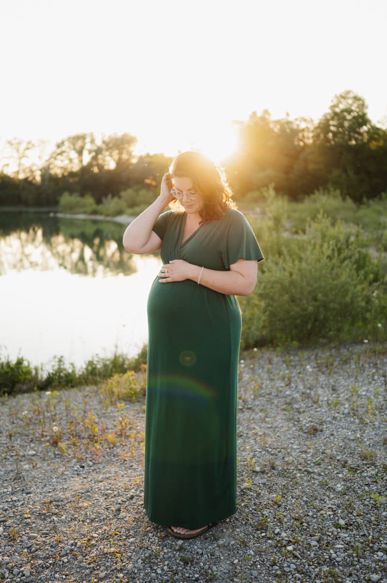 sonnenuntergang-babybauch-fotos